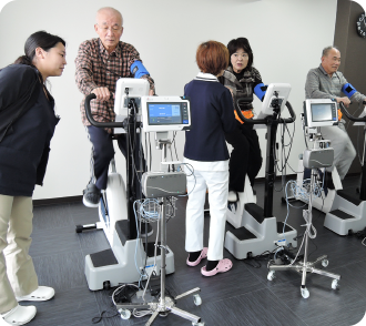 心臓リハビリテーション　イメージ